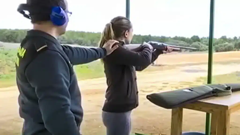 como obtener permiso de armas en espana 1 1024x576