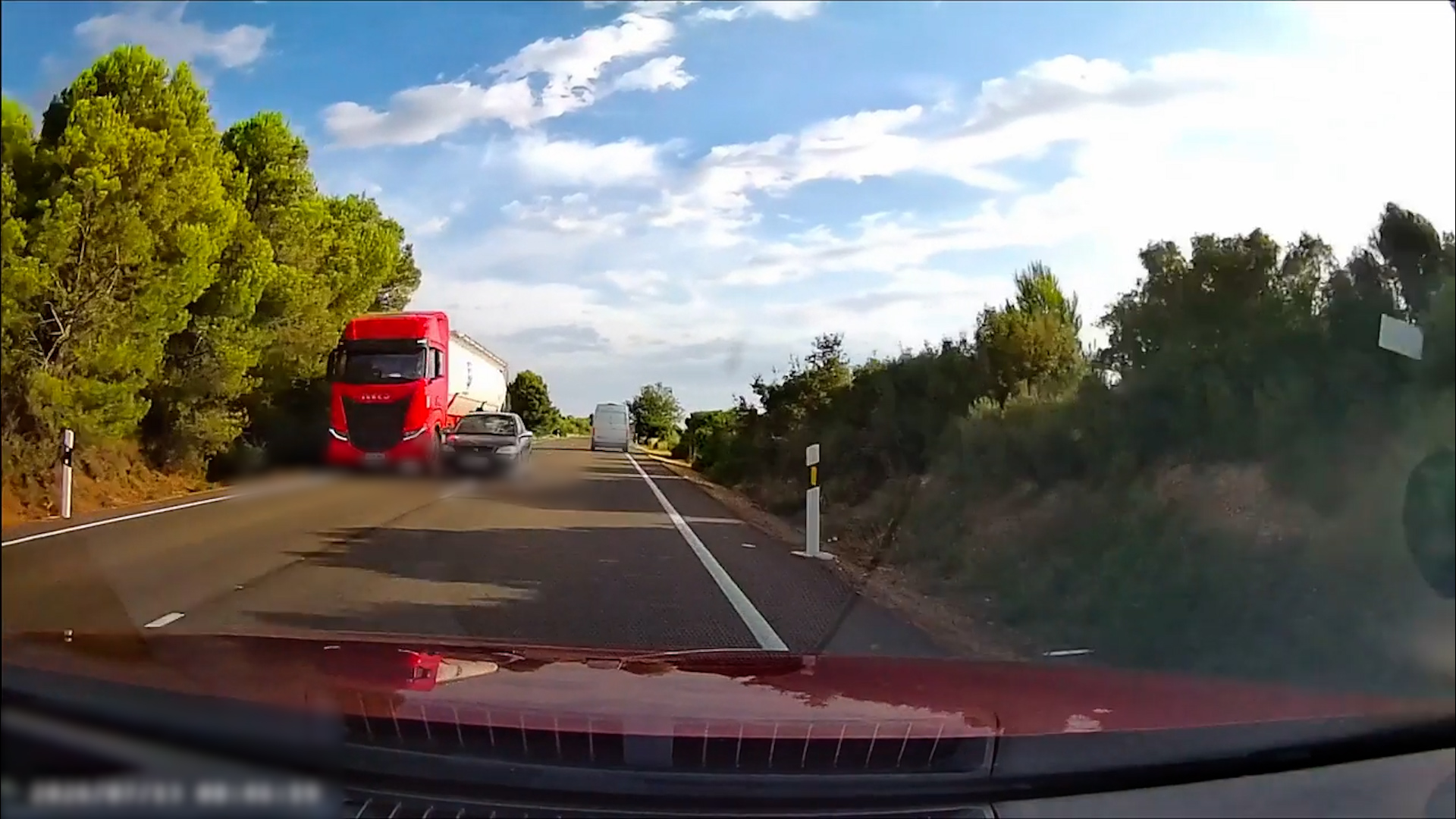 conduccion temeraria huesca edit.00 00 05 07.Imagen fija001