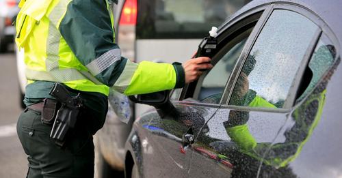 control alcoholemia guardia civil trafico