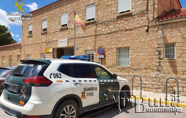 cuartel guardia civil1 los barrios algeciras marca agua