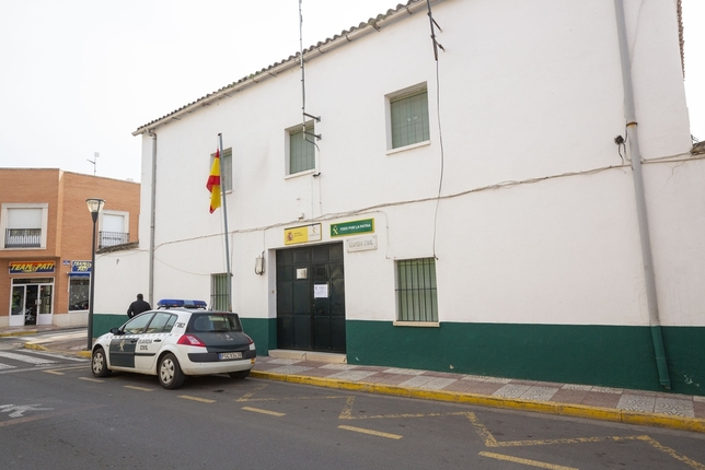 cuartel guardia civil miguelturra