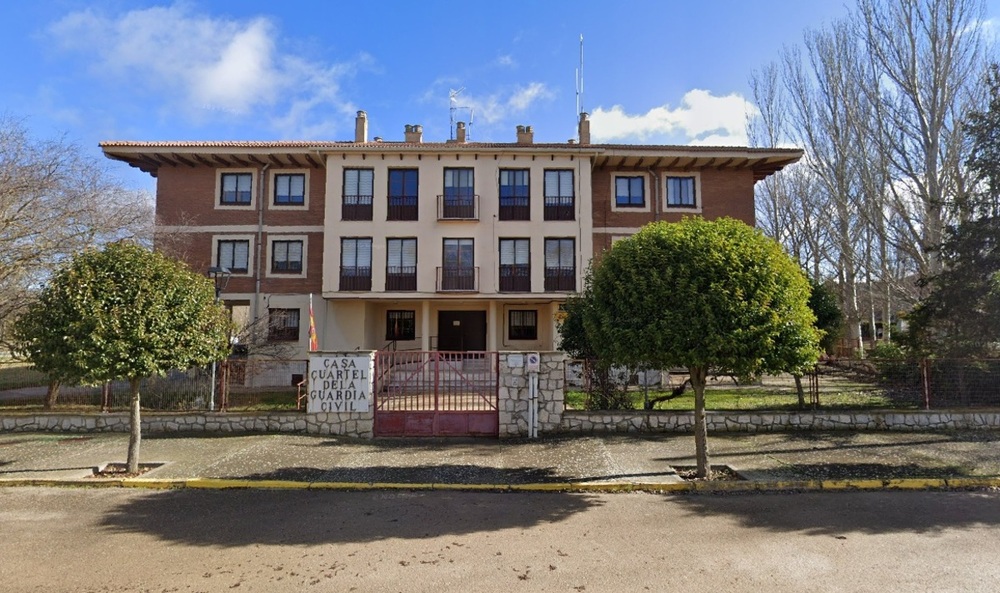 cuartel piñel de abajo