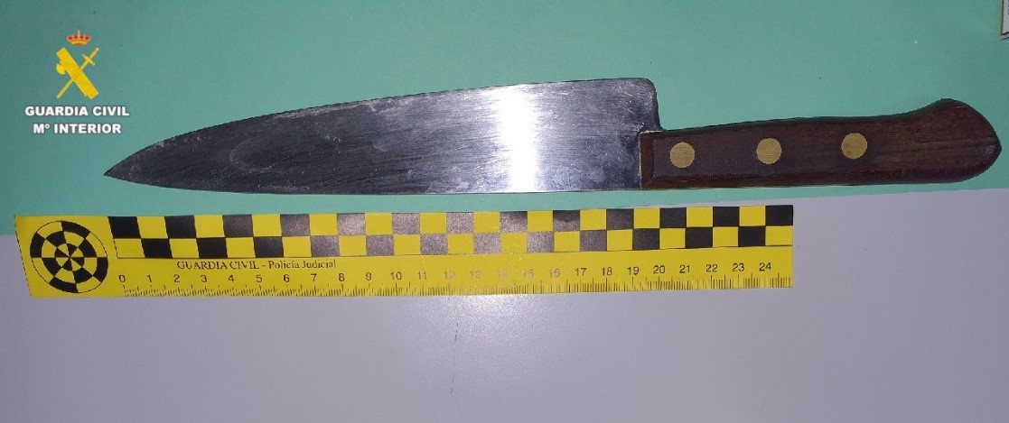 cuchillo atraco granada