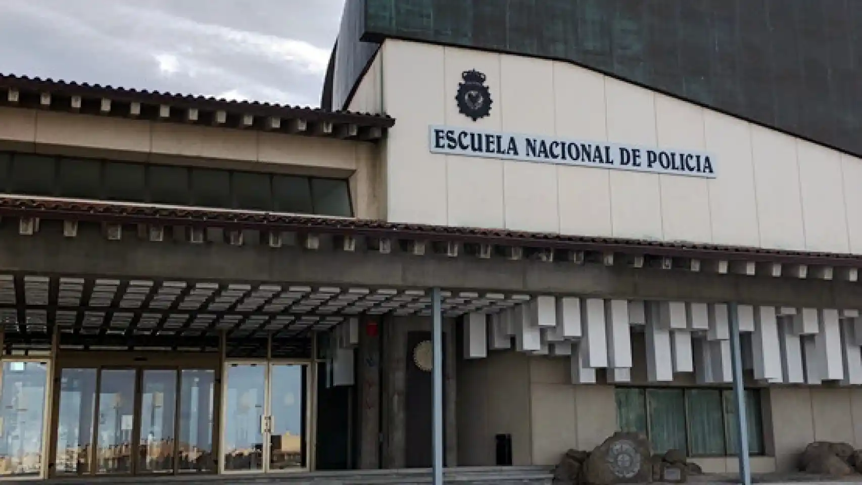 escuela policia nacional
