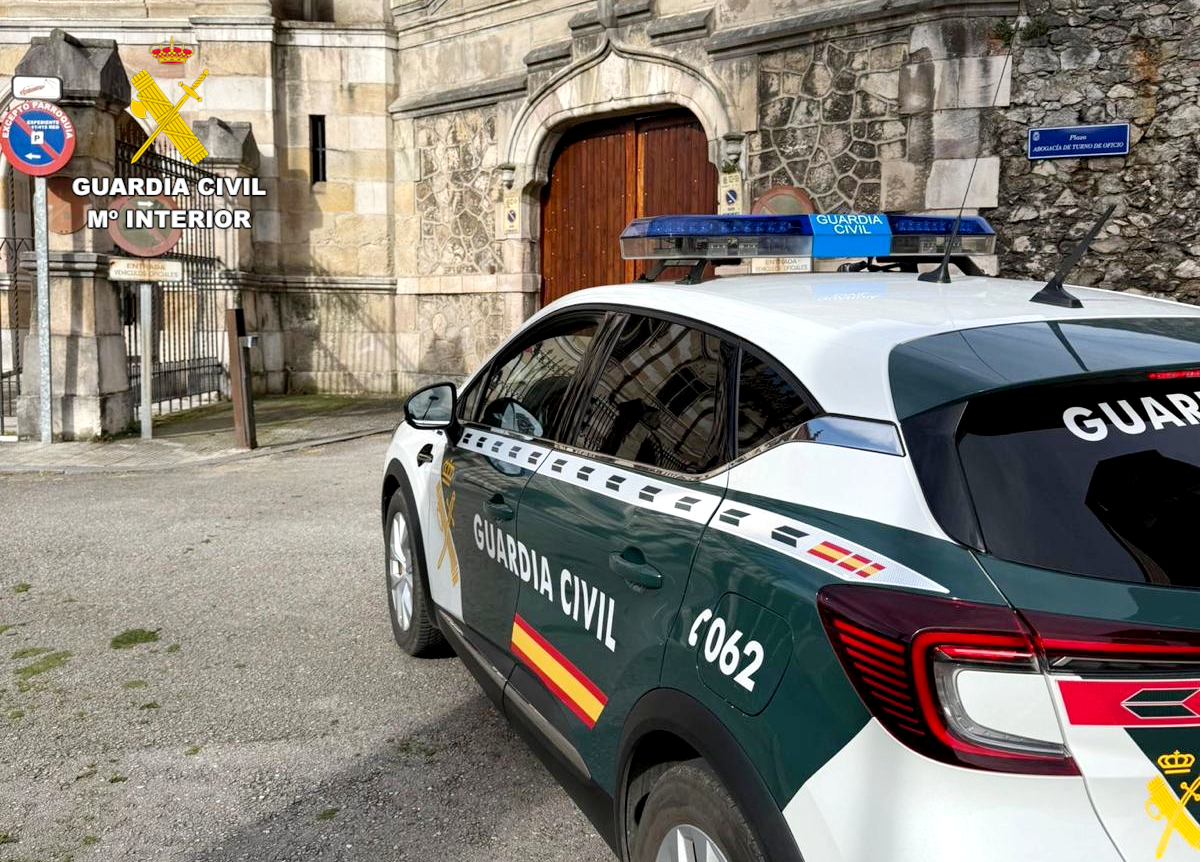 foto traslado detenido pielagos