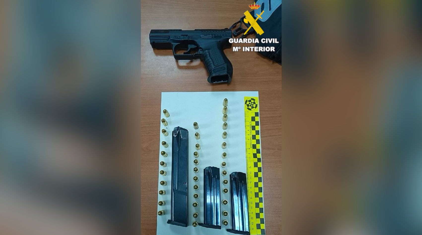 granada pistola intervenida