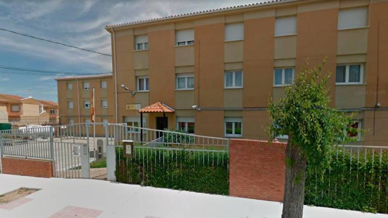 guardia civil cuartel fuente san esteban