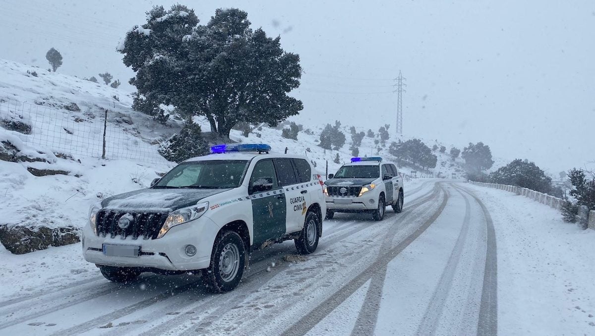 guardia civil nieve e1579945760502