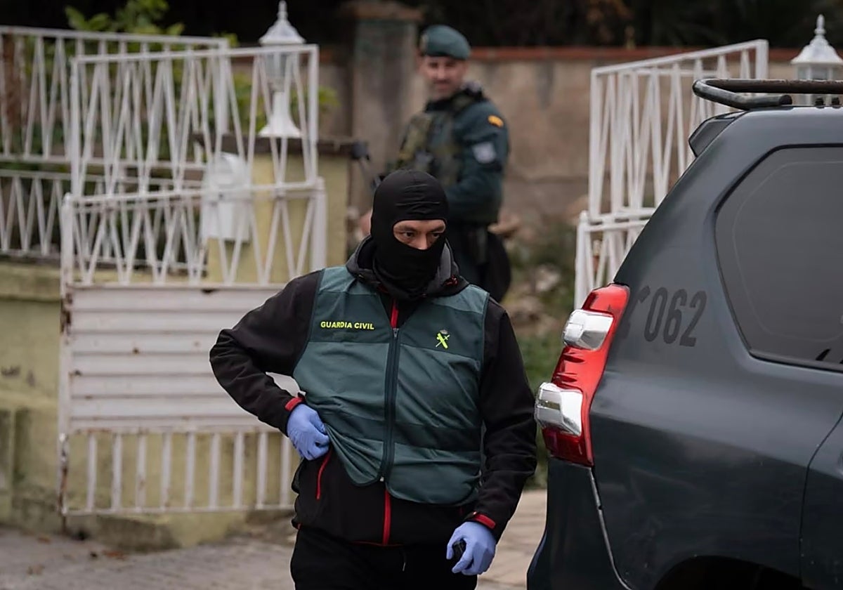 guardia civil servicio informacion yihadista detenido barcelona