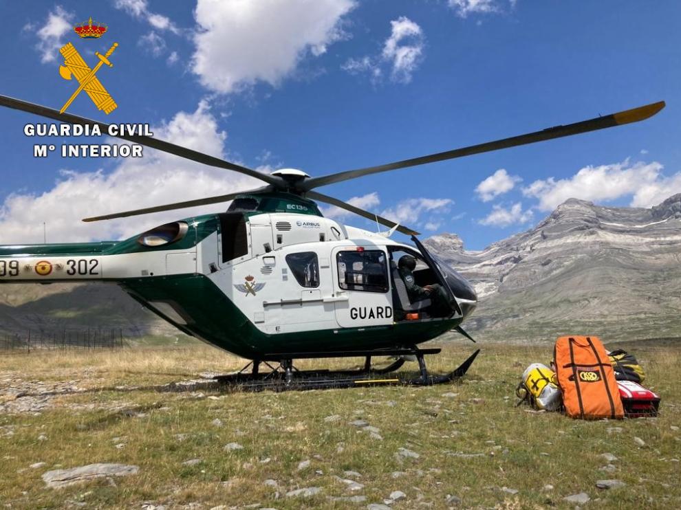 helicoptero guardia civil rescate accidente