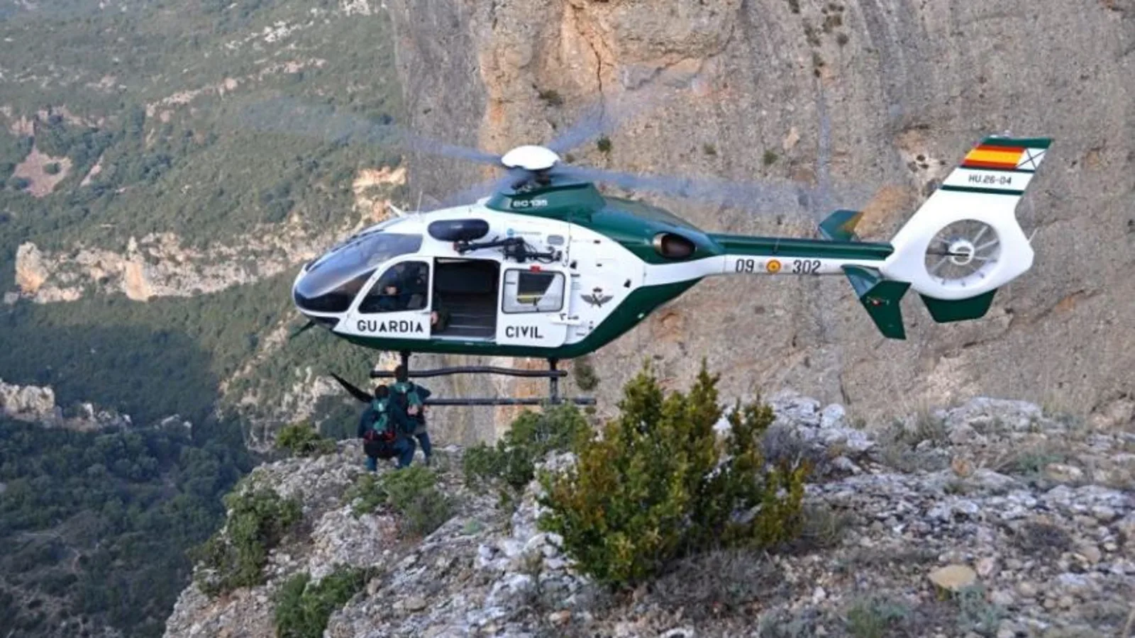 helicoptero h135 guardia civil 97