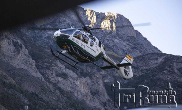 helicoptero rescate guardia civil marca de agua