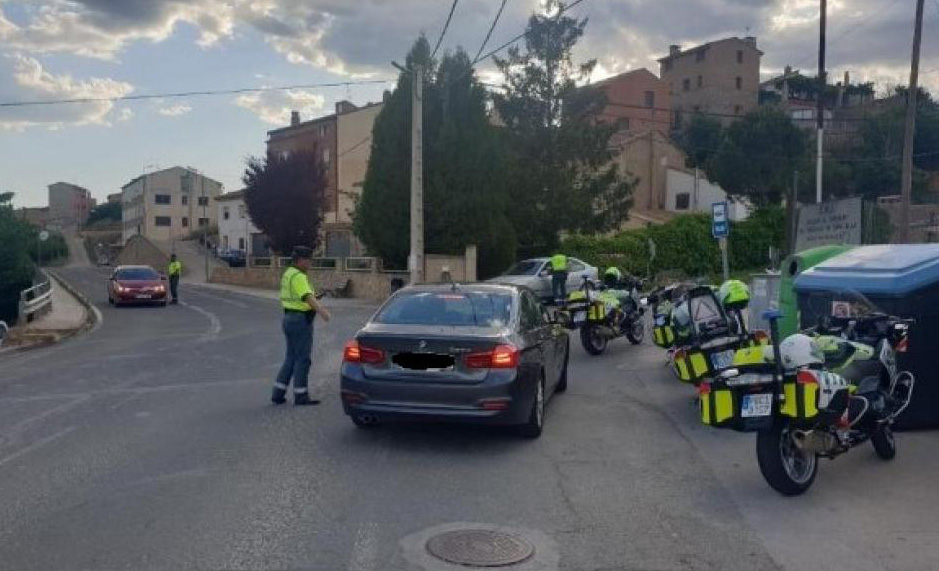 imagen de archivo de un control de la guardia civil en teruel recurso