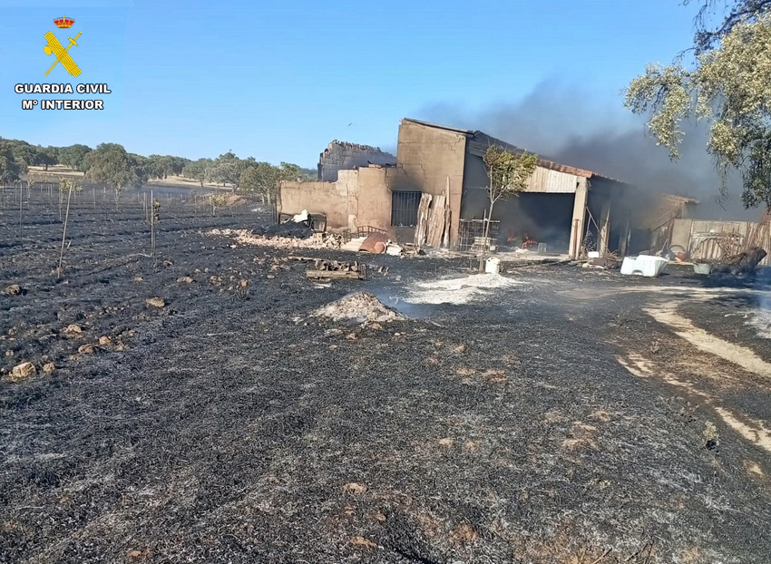 incendio uno de los inmuebles copia