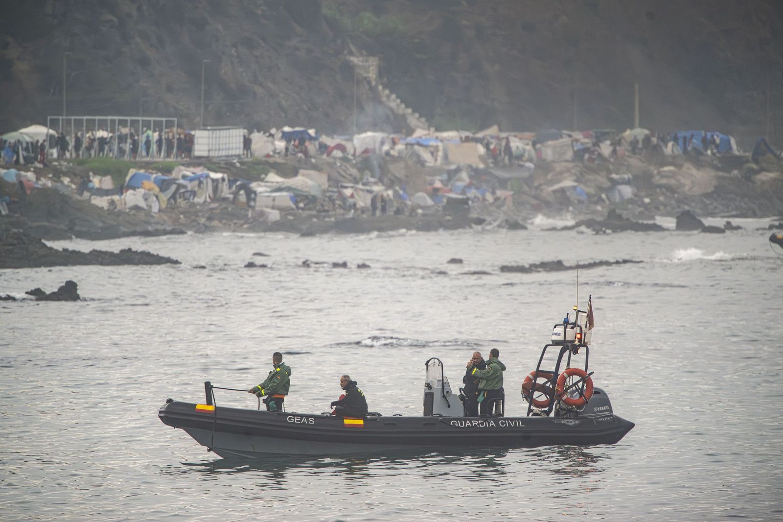 lancha guardia civil ceuta