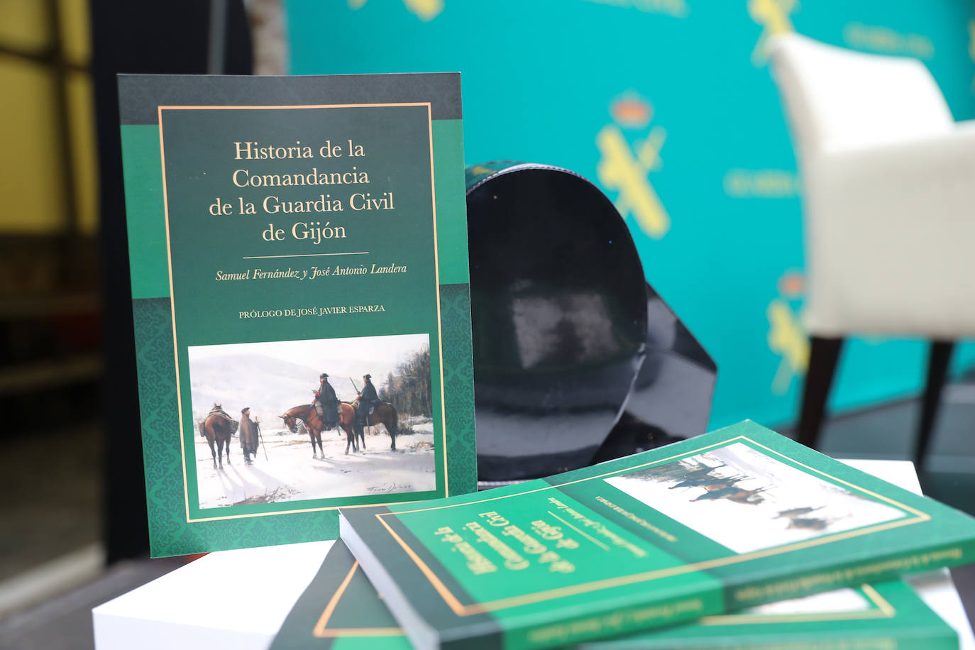 libro guardia civil 30
