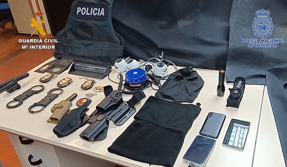 madrid sucesos desmantelada una banda muy violenta que simulaba ser policia para robar a narcotraficantes