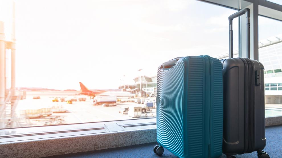 maletas olvidadas en el aeropuerto