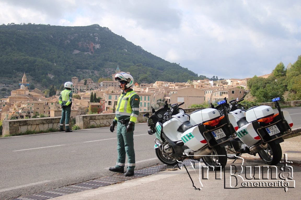 motoristas trafico guardia civil marca agua