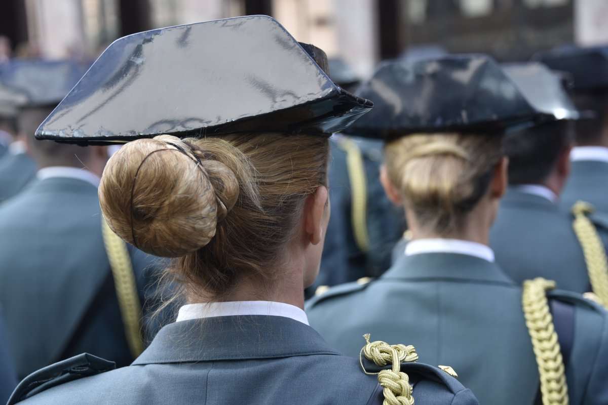 oficiales guardia civil
