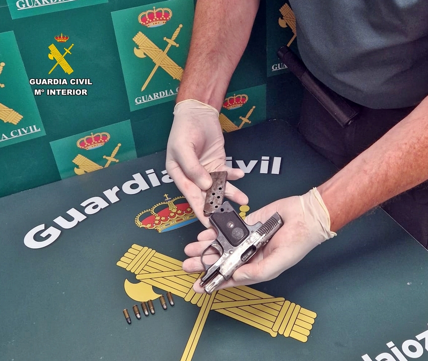 pistola intervenida 1