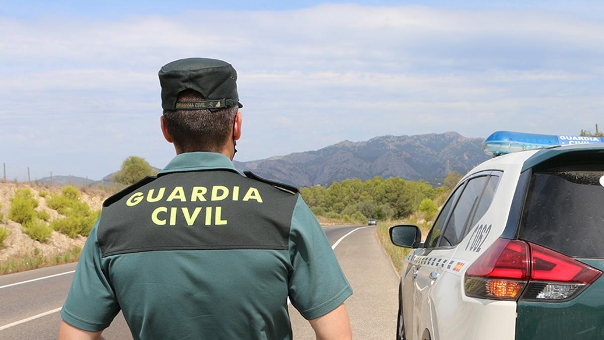 recurso guardia civil vehiculo x02