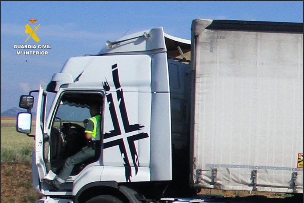 revision tacografo camion trafico 