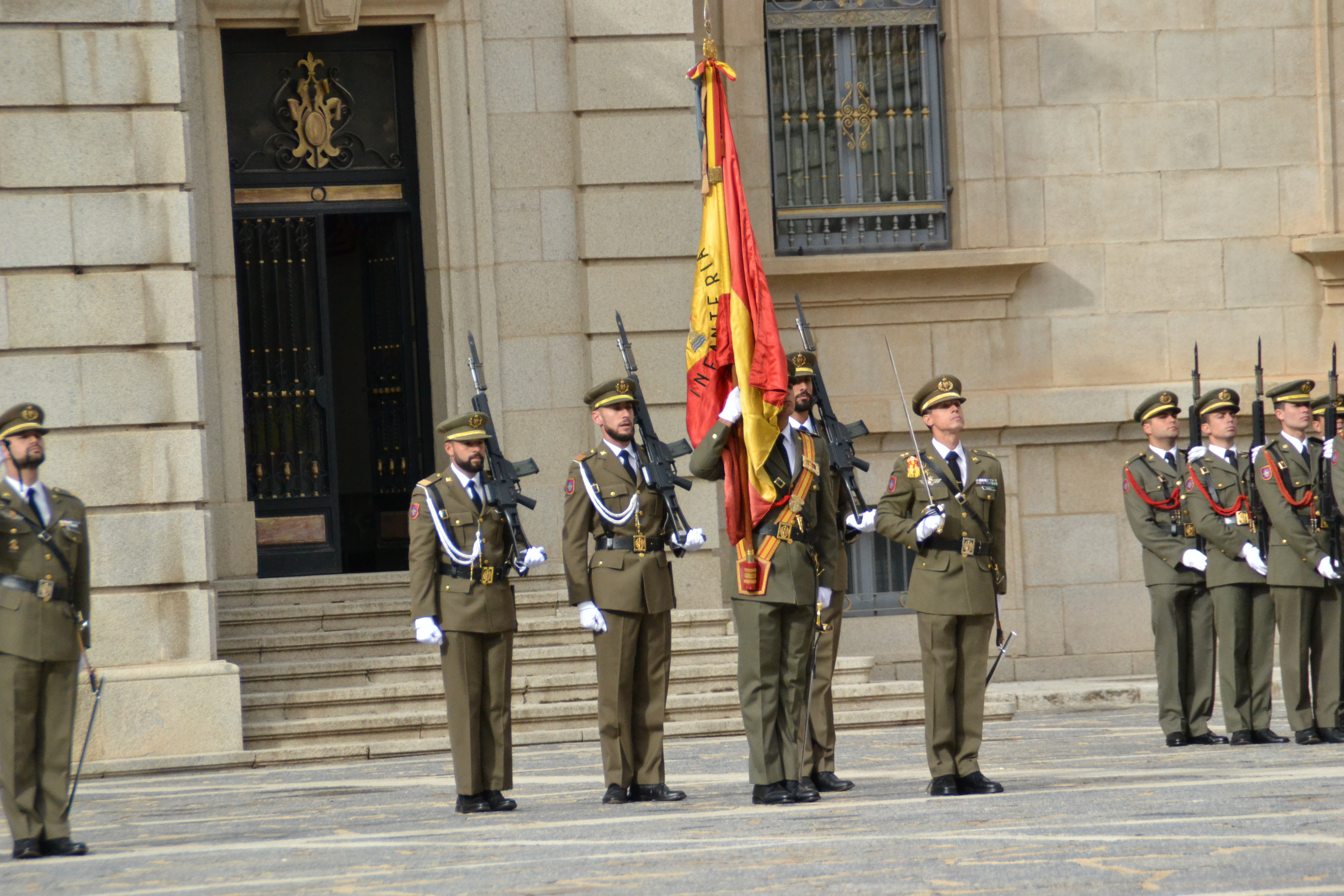 toma posesión mando academia infanteria 23