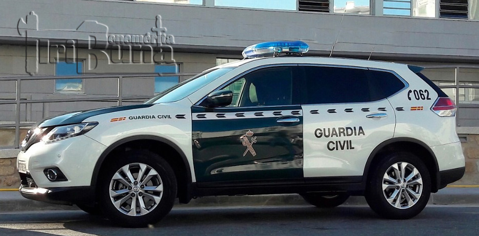 vehiculo Guardia Civil generico marca de agua