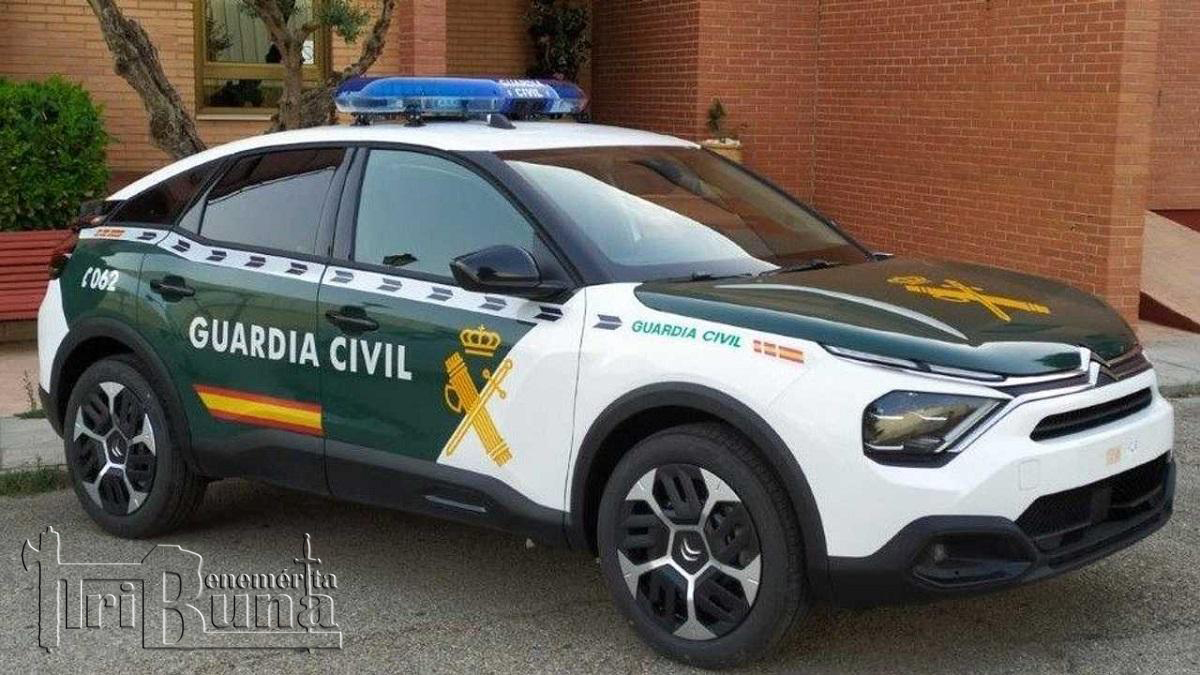 vehiculo guardia civil marca agua 01