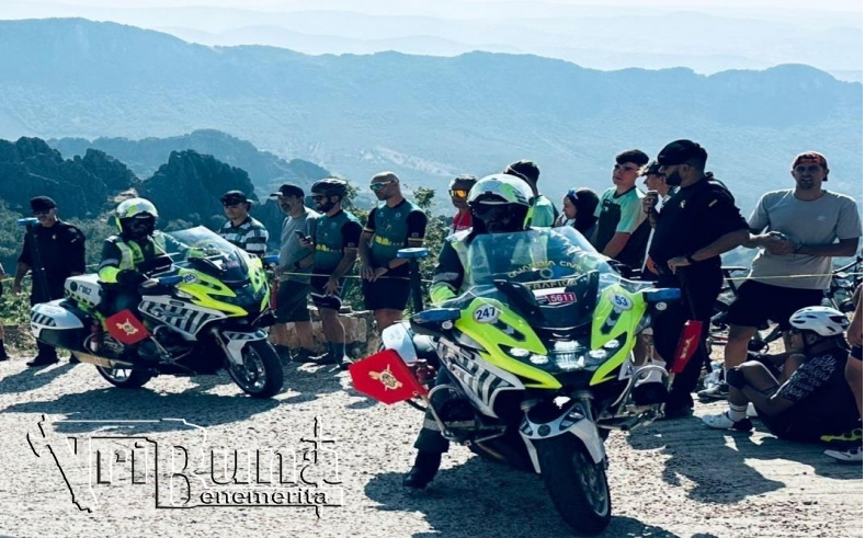 vuelta ciclista marca agua