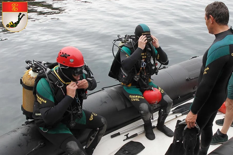 actividades subacuaticas geas buceadores guardia civil