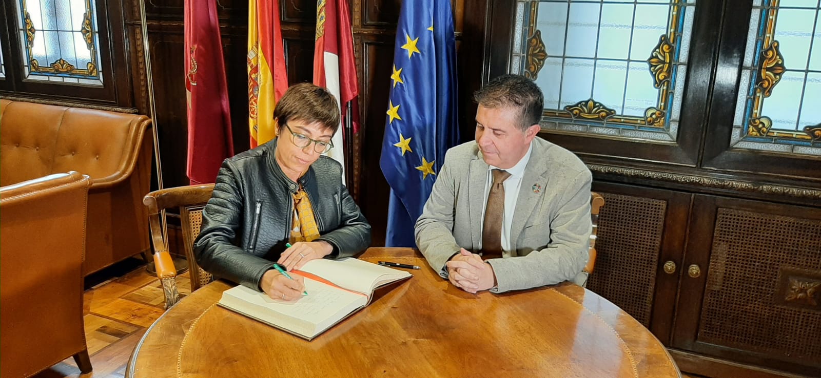 PHOTO 2022 04 28 17 02 55