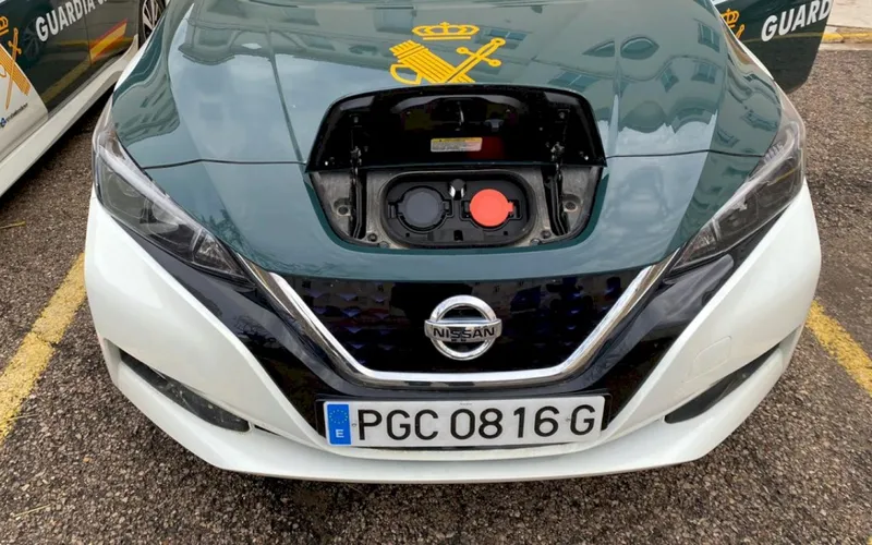 guardia civil vehiculos electricos