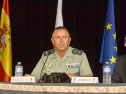 memorialmariajesuscarrascosa-entregadedistinciones-tenientecoronelclausura