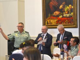 memorialmariajesuscarrascosa-comida-entregareconocimientos-tenientecoronelherrera