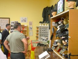 memorialmariajesuscarrascosa-inauguracionexposhistoriaguardiaciviltrajesyatuendos2