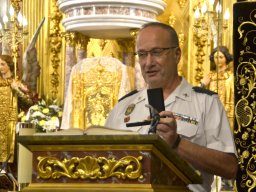 memorialmariajesuscarrascosa-misa5-imposicionmedallasantiagovirgendelpilar