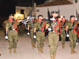 04-procesion-cristo-de-la-expiracion-villaescusa-llegada-parroquia-97