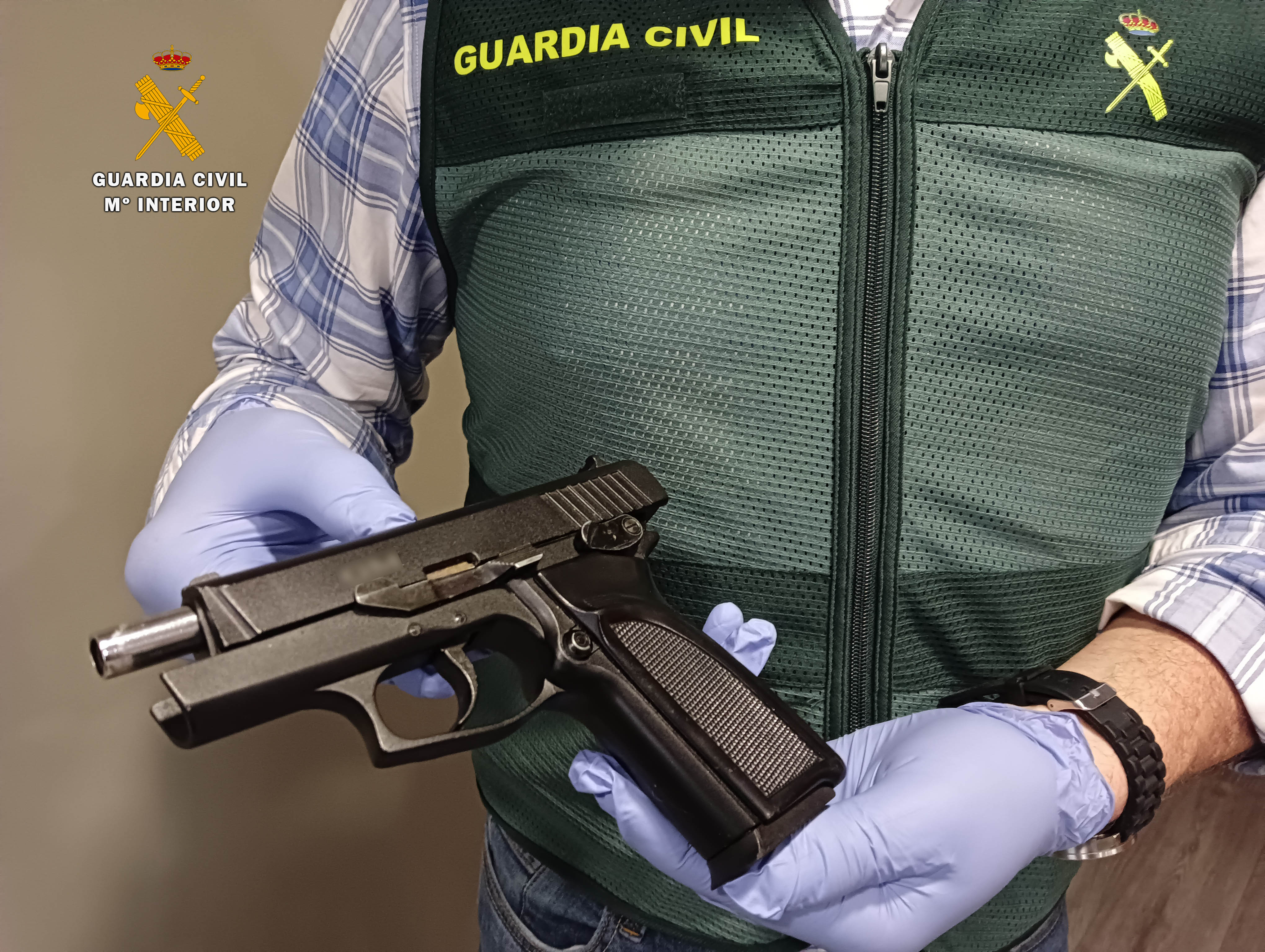 pistola robo cicero 1